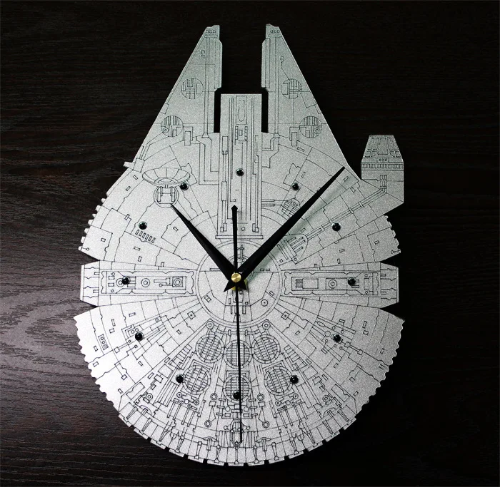 

2018 Klok Large Wall Clock Saat Free Shipping Star Wars Millennium Falcon Spacecraft Wall Hanging Watch Quartz Clock Silence