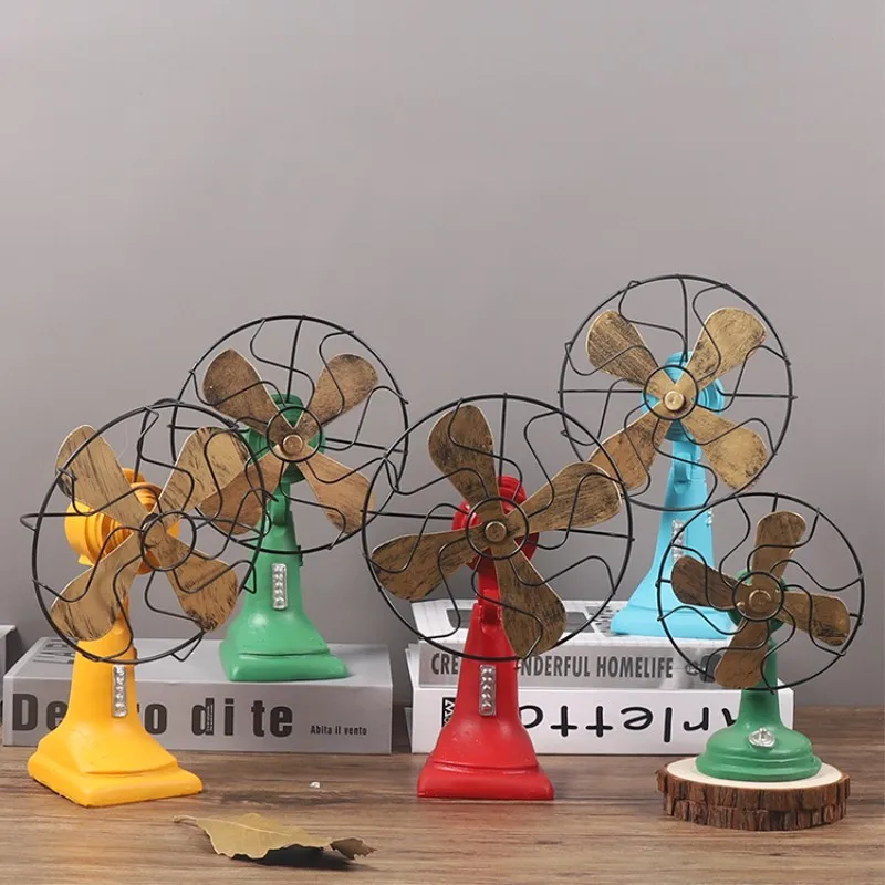 

American Retro Fan model Ornaments Creative Resin Electric fans TV cabinet display clothing shop Photo Props