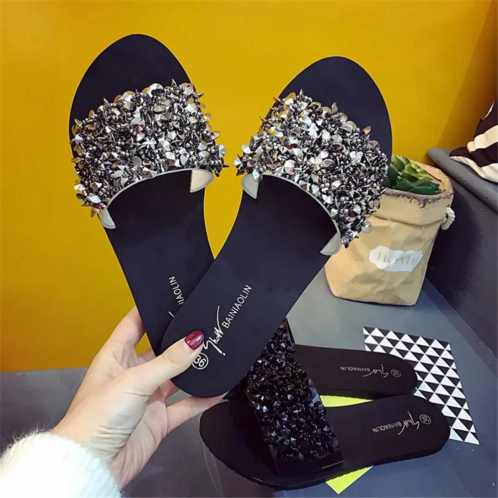 

Women Sandals Flips Flops Summer Style Shoes Wedges Sandals Fashion Rivet Crystal Platform Female Slides Size35-40