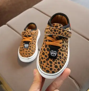 

2019 spring and autumn new fashion leopard girl small white shoes children's shoes boys soft bottom sports shoes baby shoes