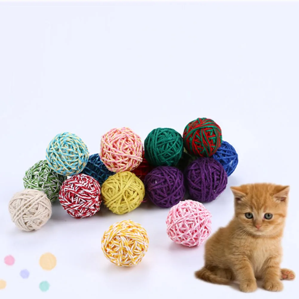 1PC Yarn Pet Cat Toy Ball Puppy Interactive Toy Random color For Pets