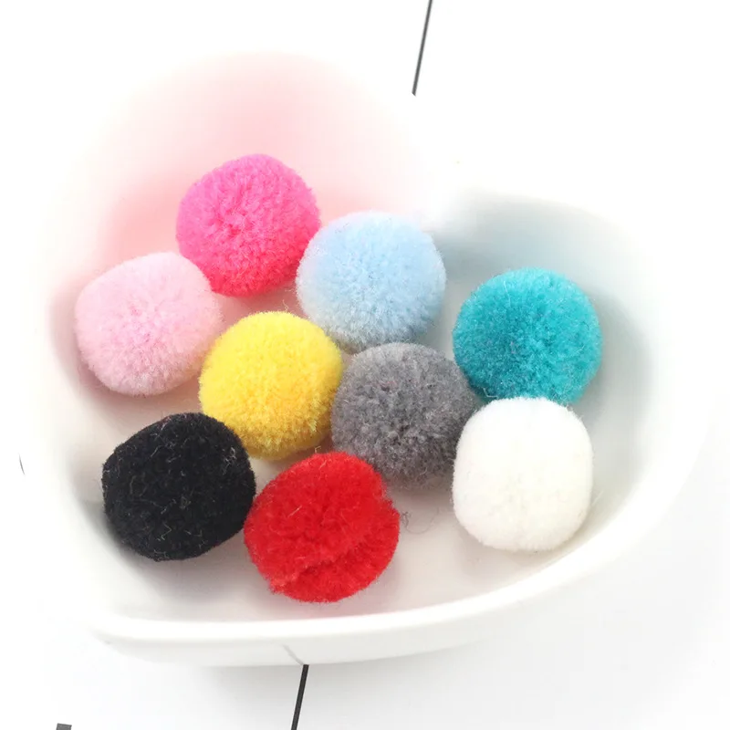 pompom ball