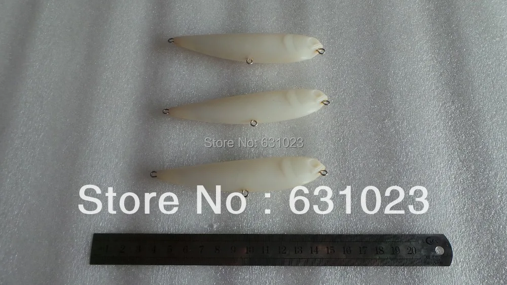 

MR OCTOPUS 10pcs Unpainted Clear Plastic Fishing Lure Bodies. 2#