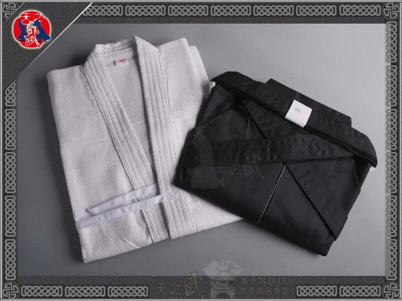 Высокое качество белый и черный Кендо айкидо Iaido Hakama Gi Единоборства Униформа спортивная одежда добок