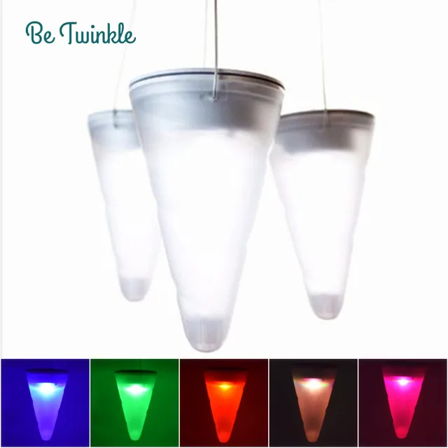 Vakantie Verlichting Zonne energie Opknoping Kegel Licht LED Lamp ... Vakantie Verlichting Zonne energie Opknoping Kegel Licht LED Lamp ...