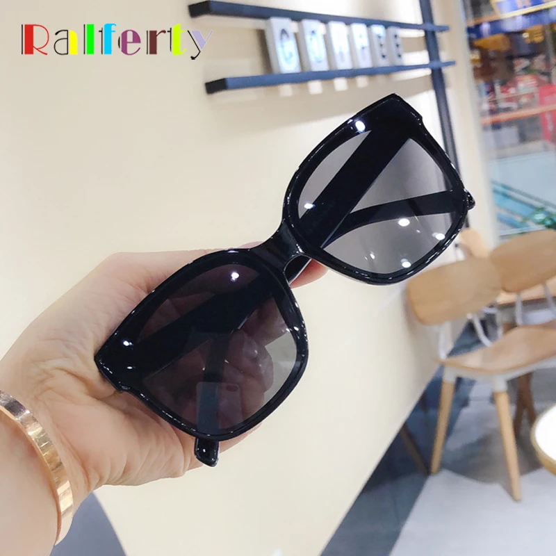 Ralferty, корейский стиль, квадратные солнцезащитные очки для женщин и мужчин, негабаритные, черные, зеркальные оттенки, женские винтажные очки, UV400 zonnebril M77103