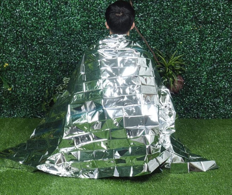 Free Shipping+Wholesale Outdoor Emergency Blanket Life Saving Blanket