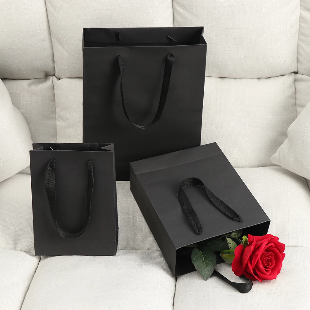 

1PCMulti-function Black High Quality Simple Paper Gift Bag Kraft Paper Candy Box With Handle Wedding Birthday Party Gift Package