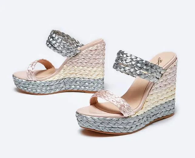 

Fashion Wedges Woman Shoes in Platform Hemp Rope Weaving Pattern For Summer Summer Ladies Casual Slides outdoor Shoes
