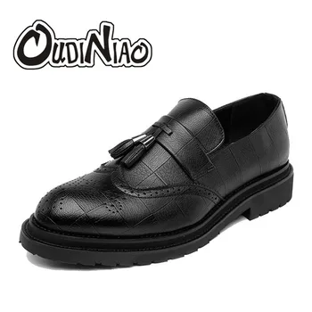 

ZERO MORE Mens Casual Shoes Hot Sale Fashion Fringe Brogues Shoes Men 2018 Slip On Tassel Loafers Male Shoes Casual Breathable