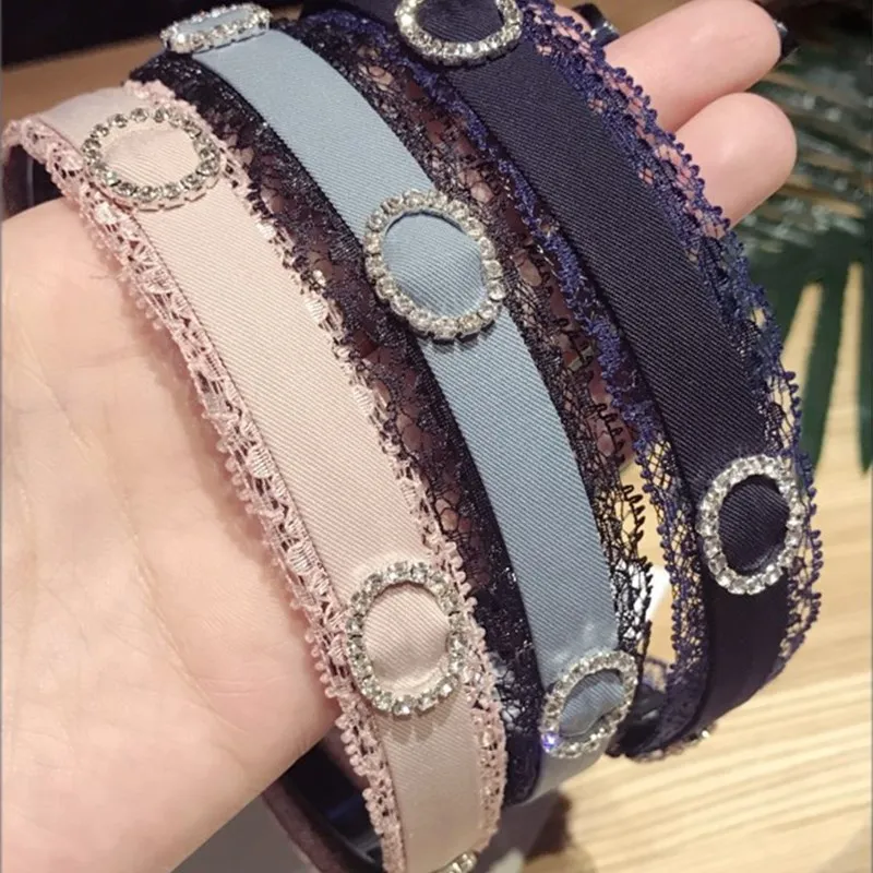 New simple hair accessories solid color fabric ring with teeth anti-slip light plate hairband headband hair accessories women New simple hair accessories solid color fabric ring with teeth anti-slip light plate hairband headband hair accessories women