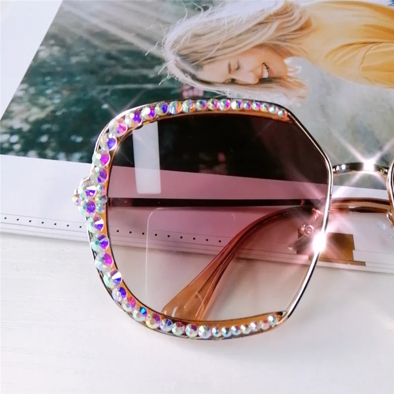 Luxury Rhinestone Square Sunglasses Women Brand Pink Black Clear Lens Oversized Diamond Sunglasses For Men Vintage Shades