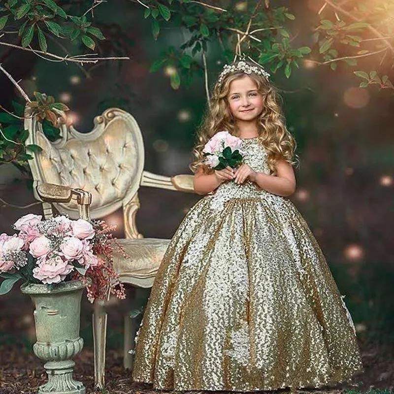 01 (4)2019 Bling Gold Sequins Flower Girls Dresses Sequined Appliques Sleeveless Bow Floral Birthday Dresses First Communion Girls Pageant Gowns