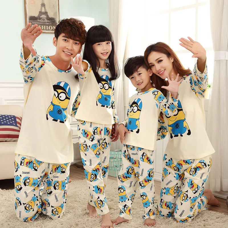 Minions family cotton pajamas matching clothes father mother daughter son mommy and me clothes couple family look women wear set