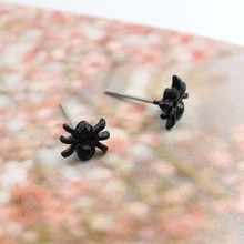 Личность Черный Паук Стад Серьги Творческий хип-хоп Прохладный милый маленький Паук Серьги Девушка Модные украшения Хэллоуин панк подарок