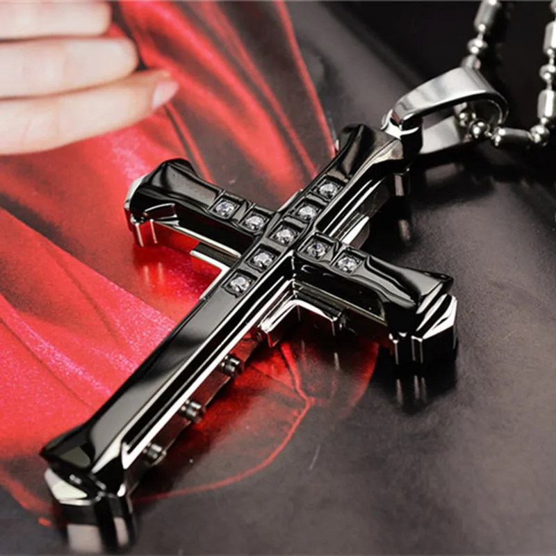 

2018 New Male Crystal Cross Jesus Pendant Silver Gold Black Zirconia Cross Pendant Necklace Stainless Steel Jewelry For Men