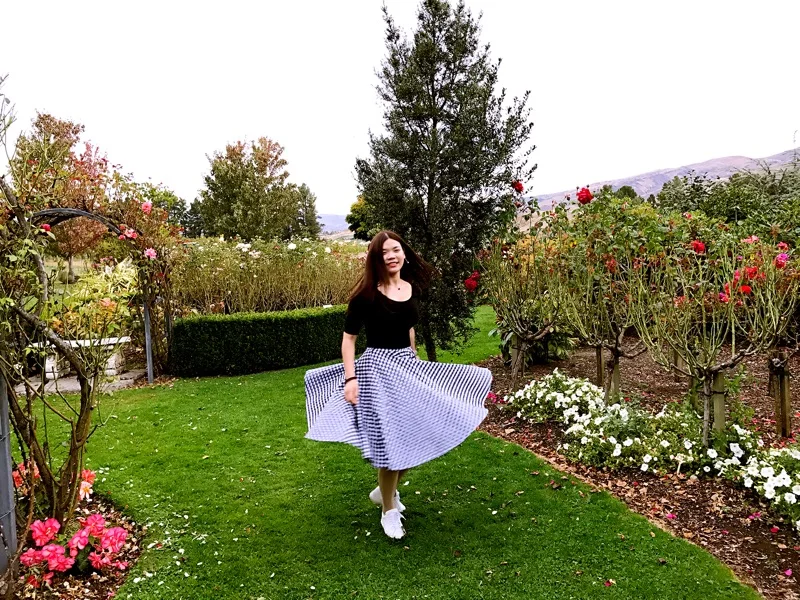 1 (18)