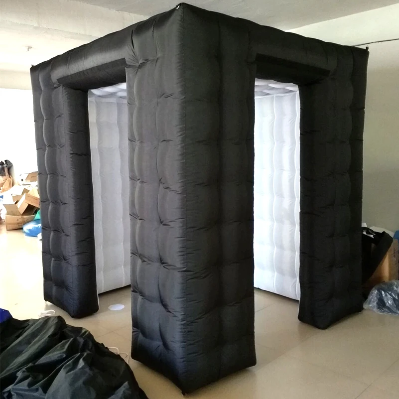 Black Booth 01