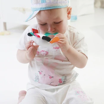 

Newborn Toys Silicone Teether Infant Hand Grasping Rubber Rattle Doll BB 0-12 Month Plush Stuffed Educational Toy