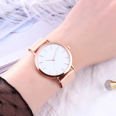 

Fashion Women Quartz Watch Magnet Strap Magnets Watch For Women Hand Accessories