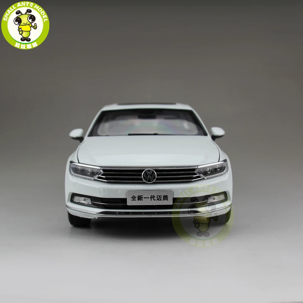 1/18 FAW Passat B8 Magotan литая под давлением Модель автомобиля игрушки День рождения девочки мальчика подарок коллекционирование, хобби белый