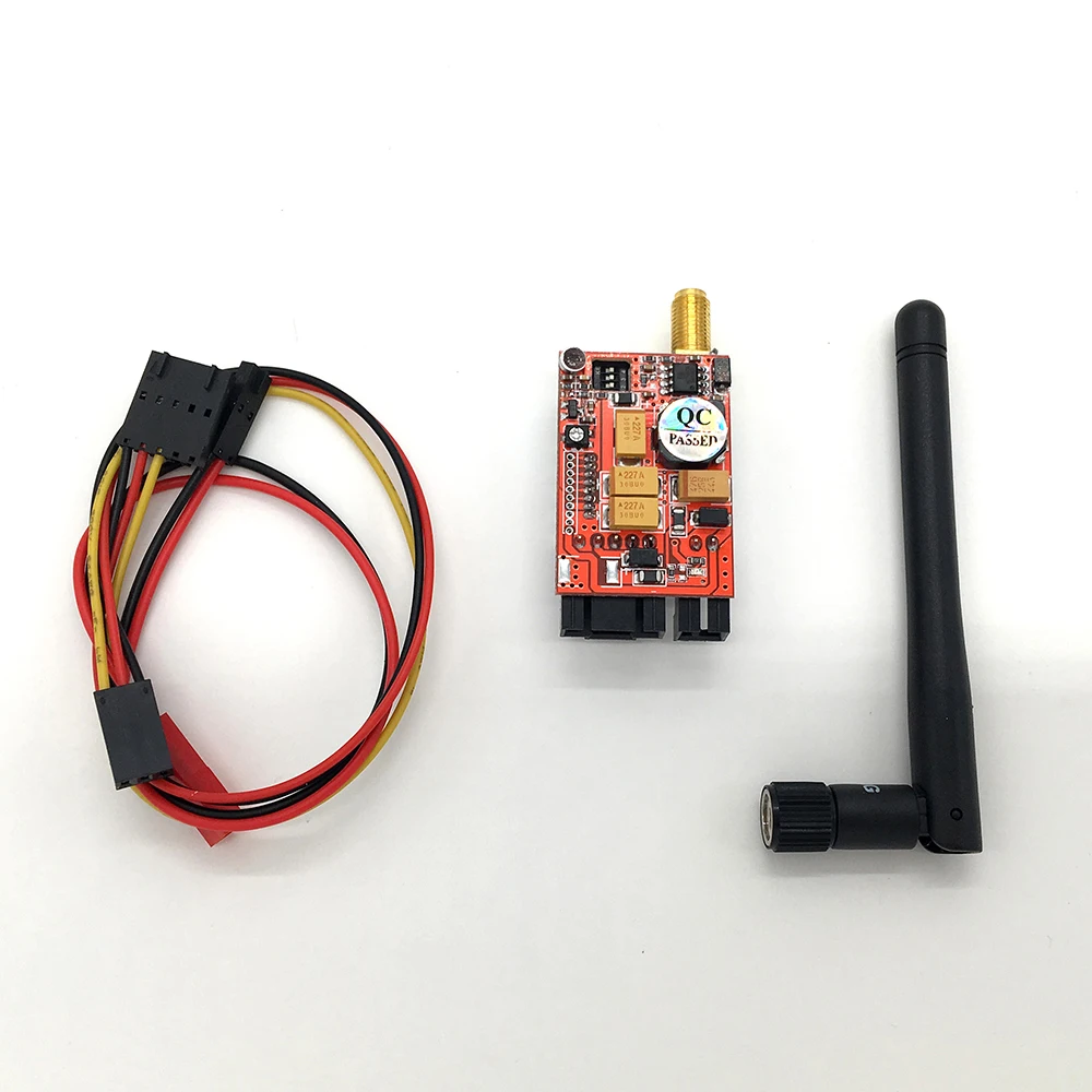 

New 5.8G 200MW 8CH Video AV Audio Video Transmitter Sender FPV 2.0Km Range Car Video Wifi Rearview System for Aircraft TS351