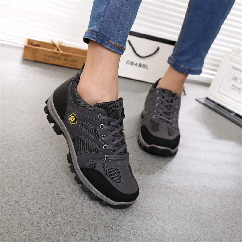 clarks shoes with doll in heel name