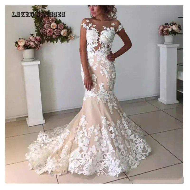 

Champagne Mermaid Wedding Dresses Backless 2019 Robe De Mariee Vintage Lace Bridal Gown Lace Up Back Robe De Mariage