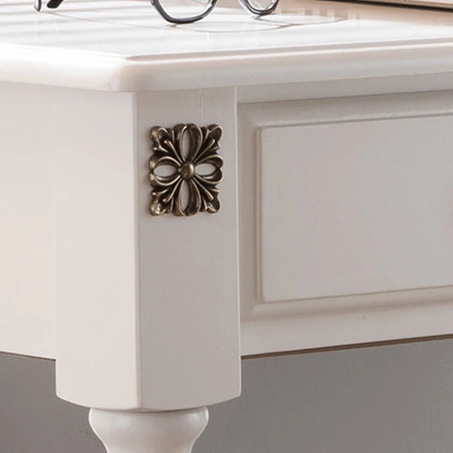 traditional country style metal Decor electronic plating zinc alloy antique brass color furniture frame leg head post decoration