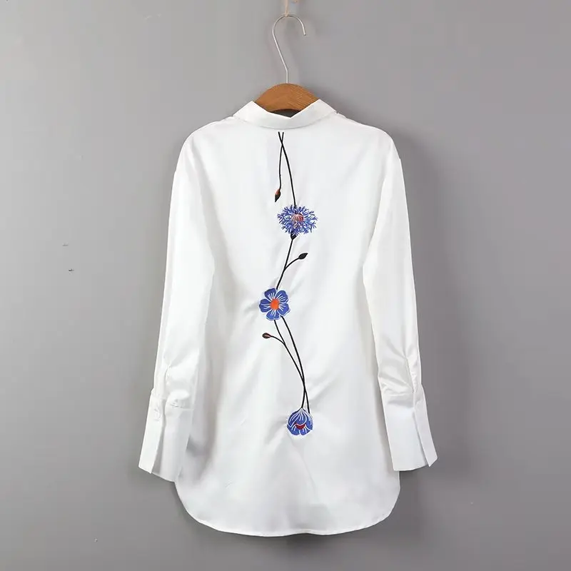 

Embroidery flower long sleeve blouse shirt women tops Elegant white feminine blouse chemise femme blusas