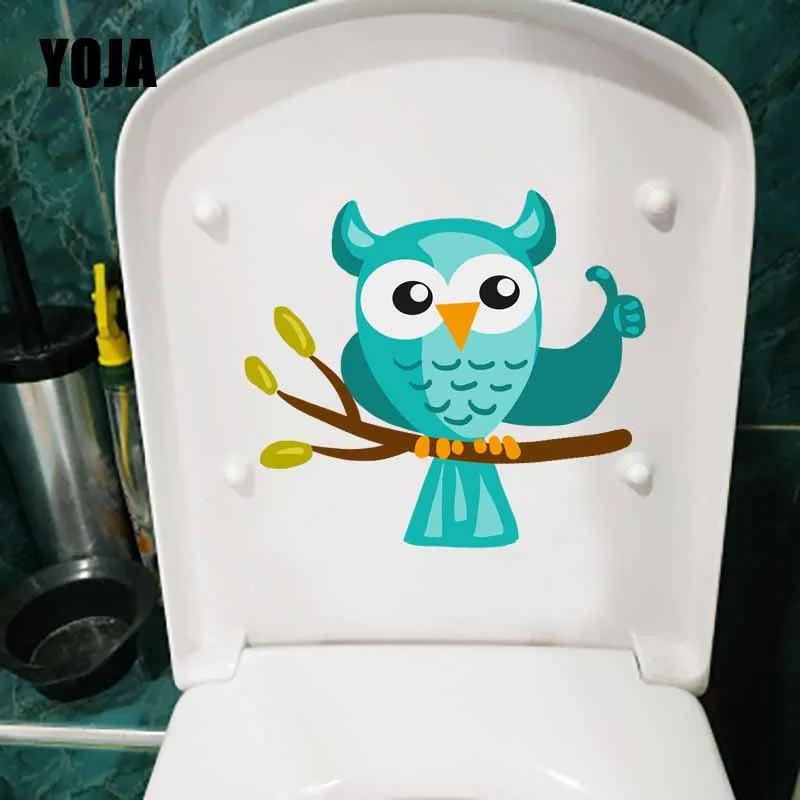 YOJA 23.4X20.4CM синяя Сова дает пальцы вверх наклейки для унитаза стикер на стену