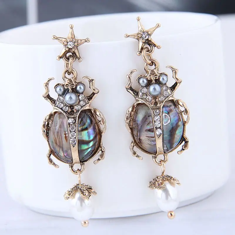

New Fashion Personality Metal Jewelry Insect Exaggerated Vintage Earrings