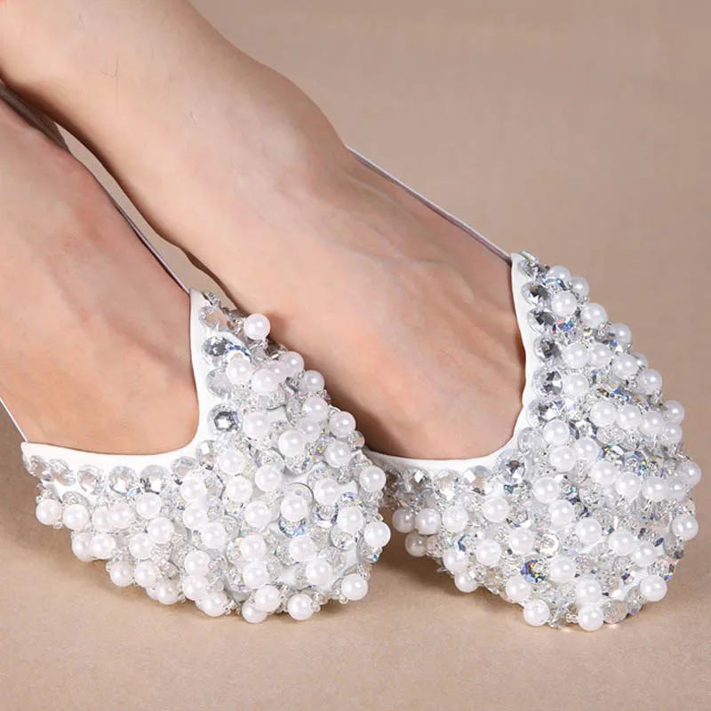 

2019 New Ballet Soft Flat Shoes Belly Dance Shoes For Girls And Women Dance Room Practice shoes Pearl Dancing Shoes 6 colors