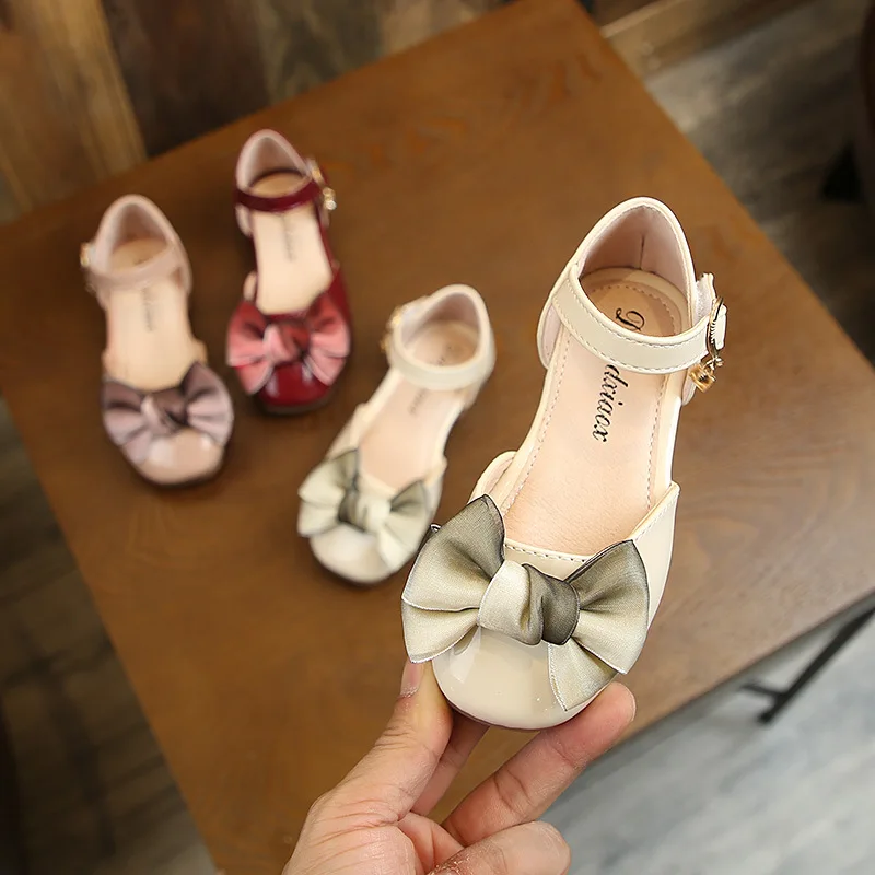

AFDSWG patent leather sandal girls summer fashion bow pink girls shoes sandals low with kids beach sandals , little girl sandals