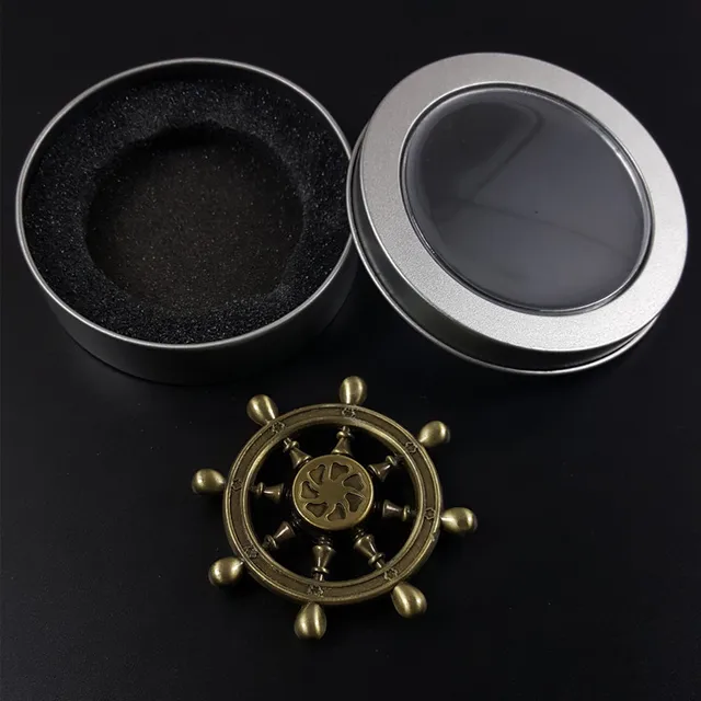 2017 New Cool Vintage Steering wheel Pirate Ship Rudder Finger Spinner