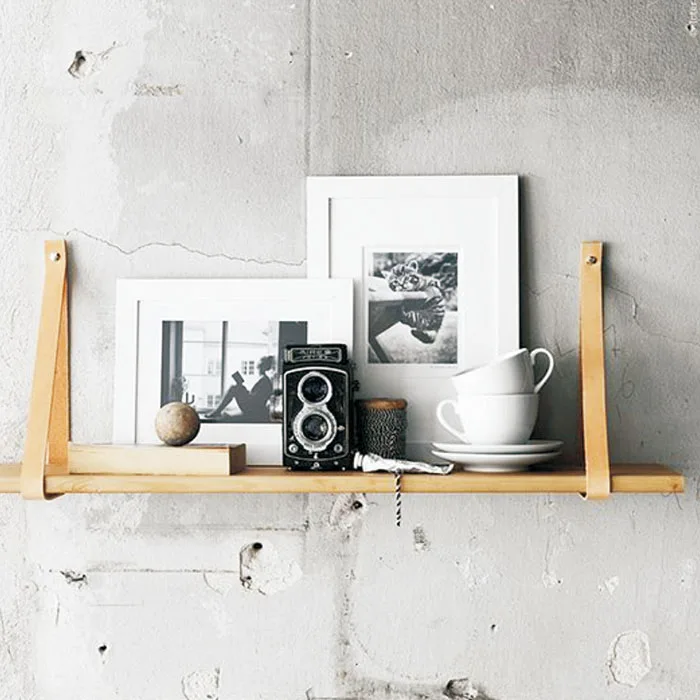 Nordic Wall mounted shelf Bookcase bookshelf holder wood magazine