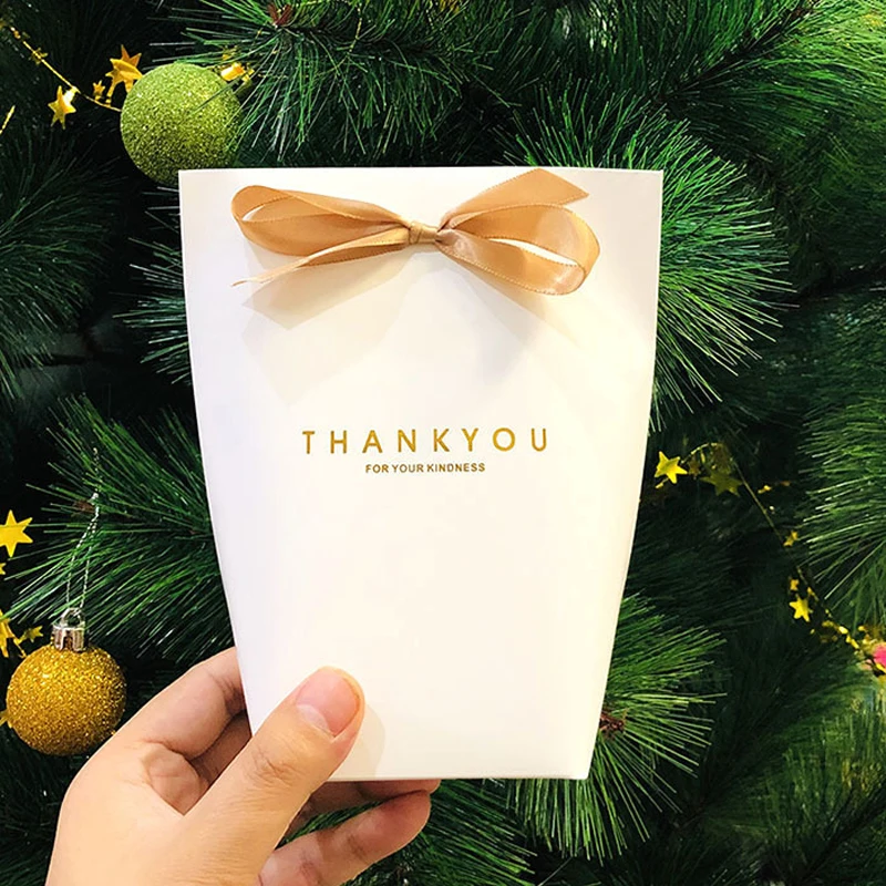 5 шт белая крафт-черная бронзовая французская "Merci" Спасибо Подарочная коробка Свадебная вечеринка Рождественская коробка конфет бумажный пакет с лентой