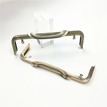 

Kiss Clasp Lock Frame Rectangle Casual Flower Pattern With Crystal Bronze Gold Tone Metal Purse Luggage Handle Accessories 5Pcs