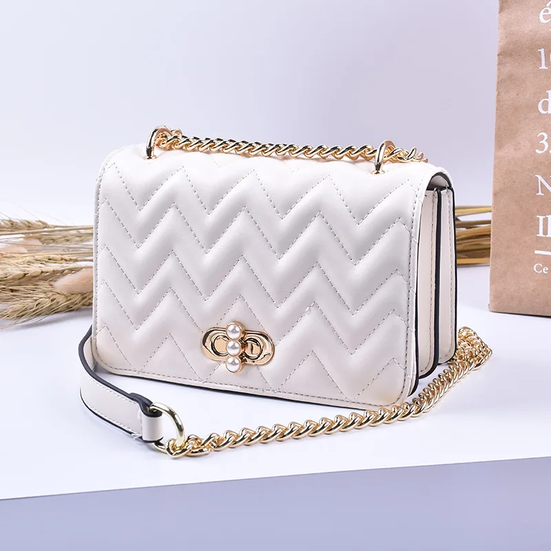 

2019 High Quality Cute Women Bag PU Leather Women's Designer Handbag Sweet Lady Chain Portable Shoulder bag Crossbody Bags Pearl