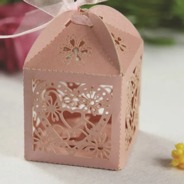 Love Heart Laser Cut Candy Gift Bo With Ribbon Wedding Party Love Heart Laser Cut Candy Gift Bo With Ribbon Wedding Party Favor Creative Bags Free