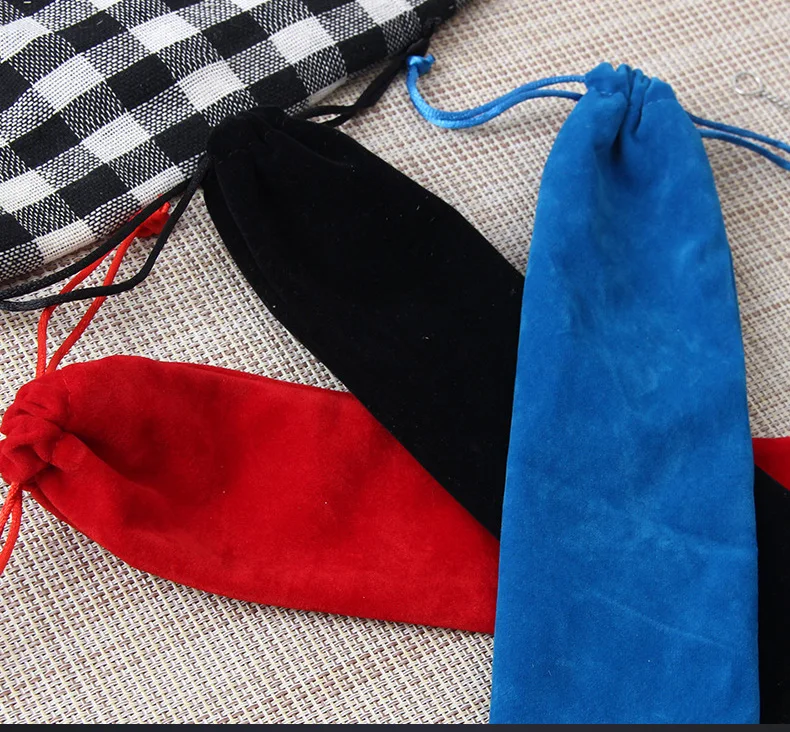 8719957393_708440497