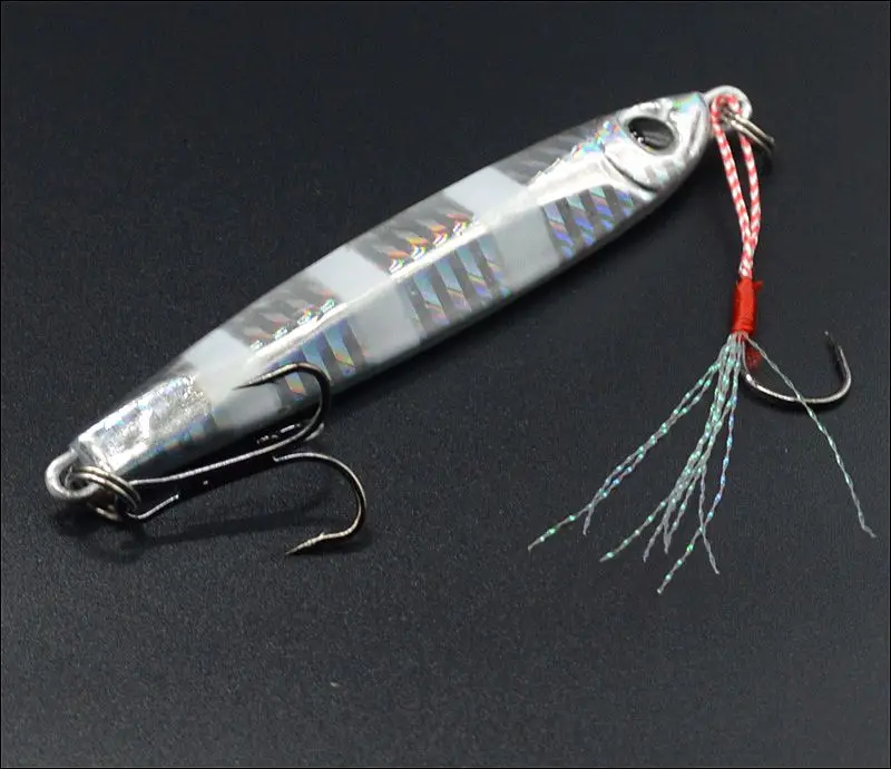 

WLDSLURE 1Pcs Metal Spoon Boat Fishing Lure VIB Knife Jig Fishing Bait Lead Fish With Fish Hooks