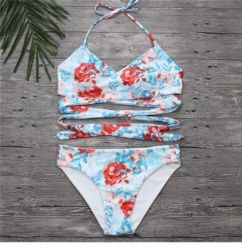 bikini women (2)