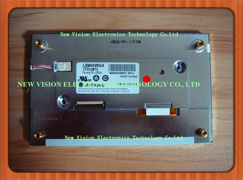 LB065WQ4(TD)(01)