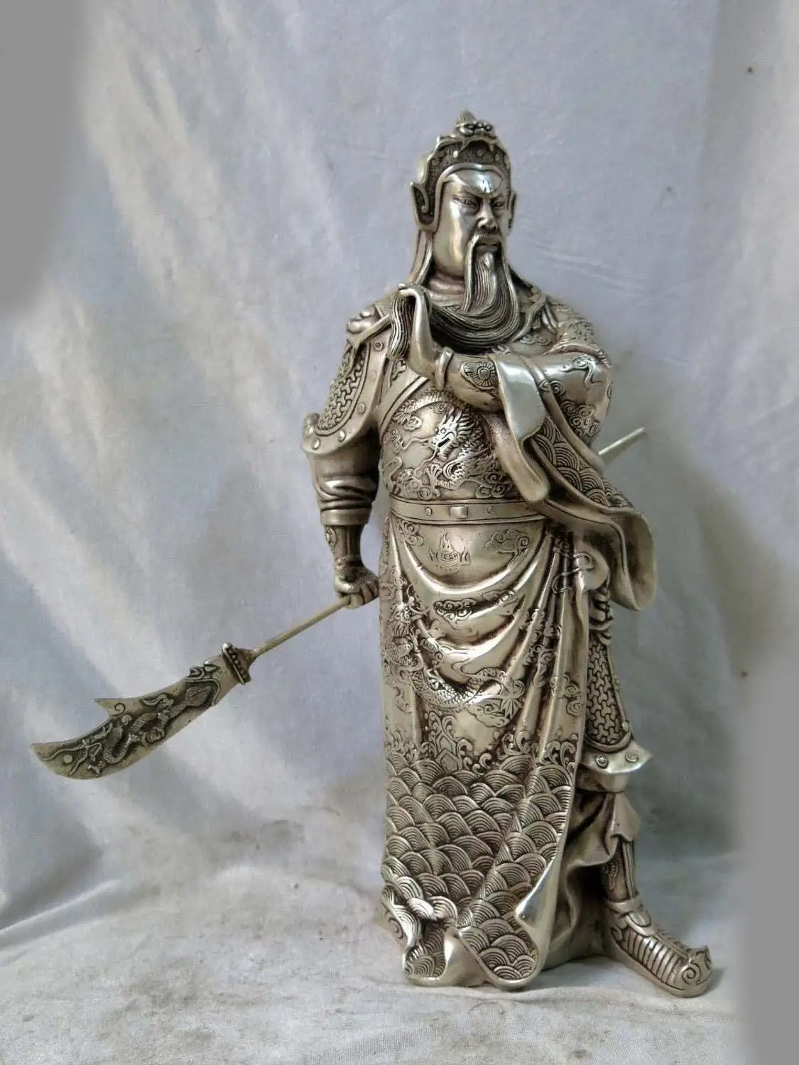 

Fine Silver sculpture China carved buddhism Martial god of wealth Guan-yu Statue