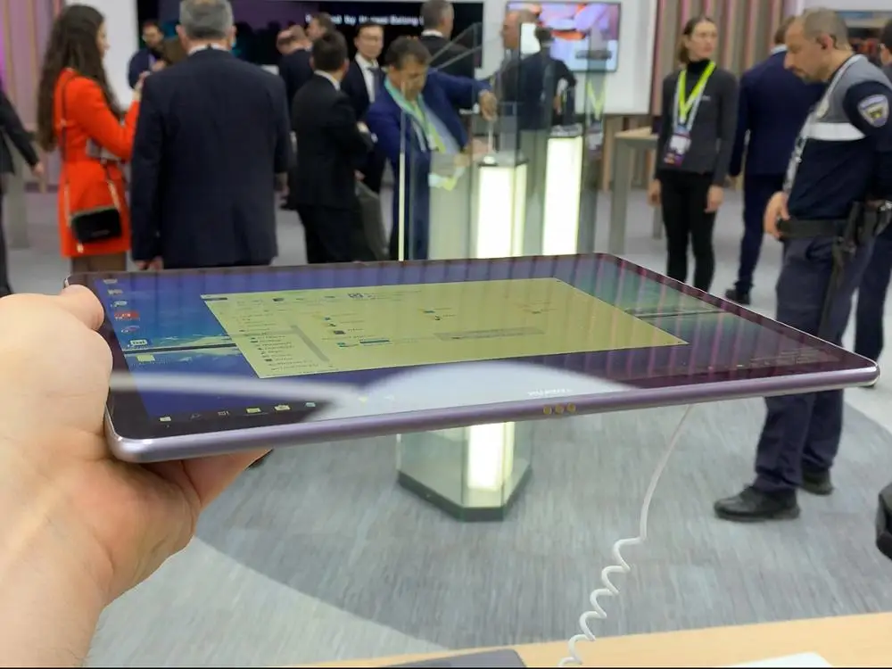 Новые 4 аппарат не привязан к оператору сотовой связи 2 в 1 ноутбук huawei MateBook E 2019