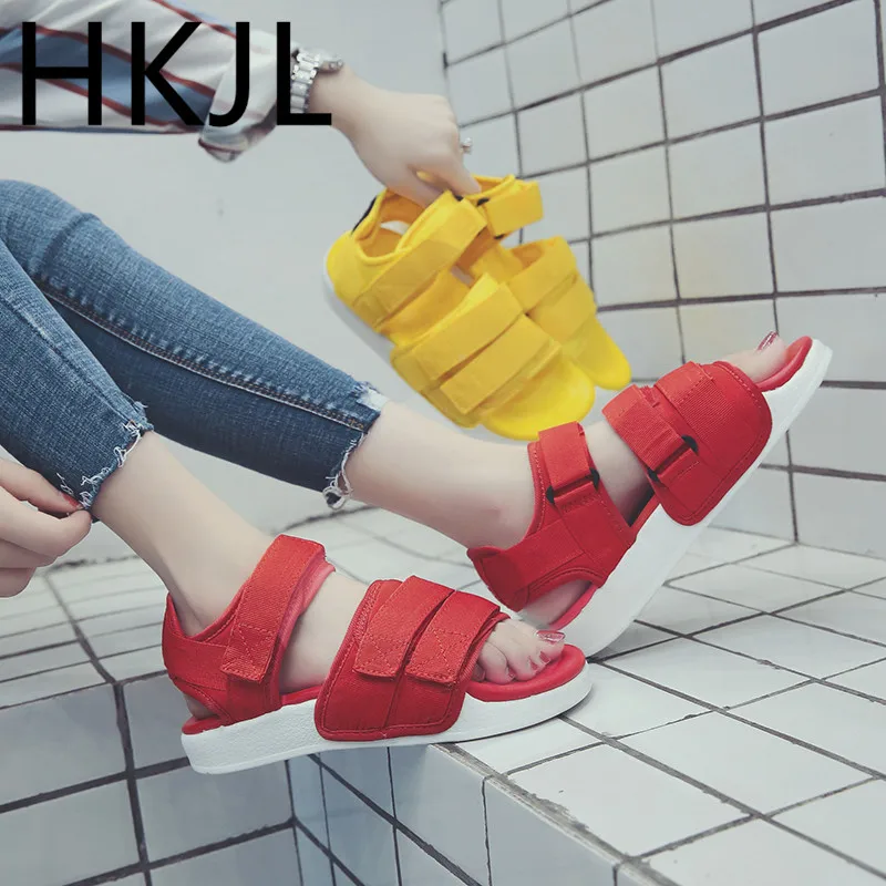 

HKJL 2019 new sandals female summer new candy couple sports magic stickers beach shoes tide casual wild sandals A860