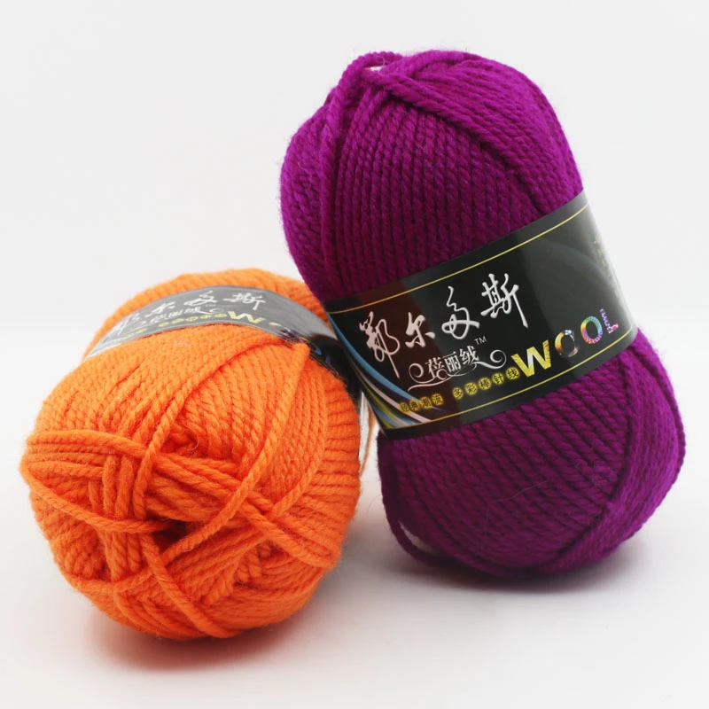 

300g/Lot High Quality Organic Baby Merino Wool Roving Yarns Skein Hand Knitting Crochet Yarn China Natural Woolen