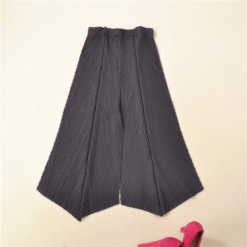 HOT SELLING spring and summer pleated women's miyake capris fashion solid slanting stripe wide leg pants IN STOCK