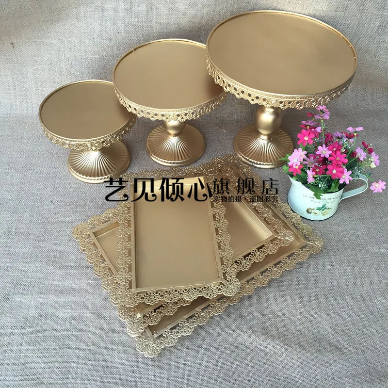 

Shiny Gold Wedding Dessert Tray Cake Stand Cupcake Tray Party Props 6PCS / Set